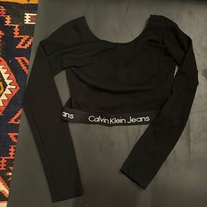 Calvin Klein Crop Top